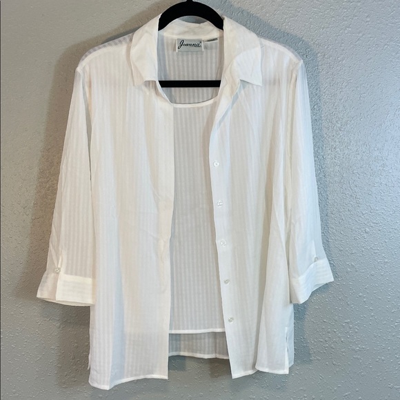 VNTG Joanna White Button Down Sheer Blouse with Attached Tank Size L - Picture 2 of 14